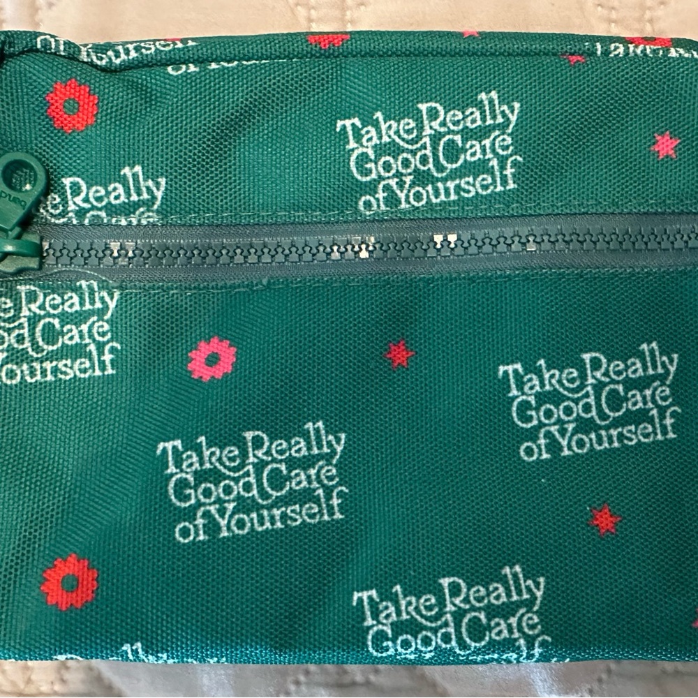 Bandolino Green Cosmetic Bag Collection